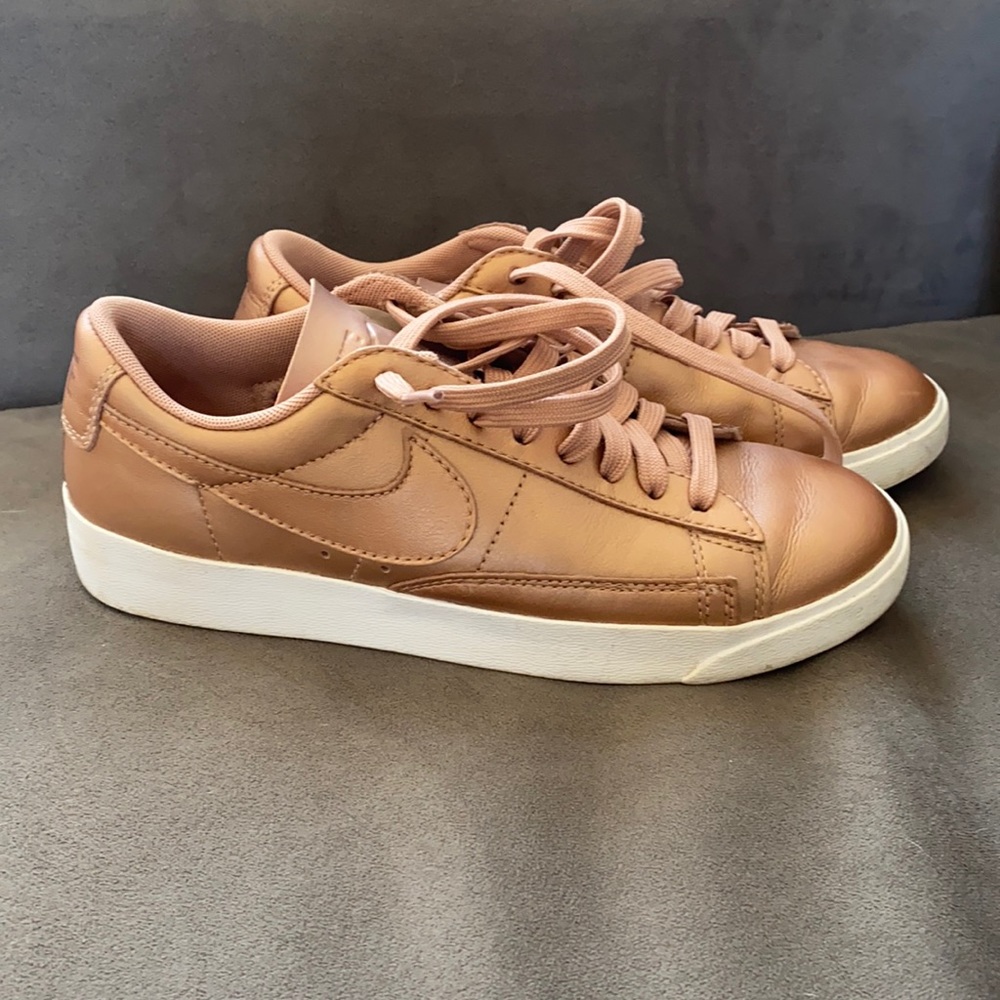 Nike Rose Gold Sneakers Size 7